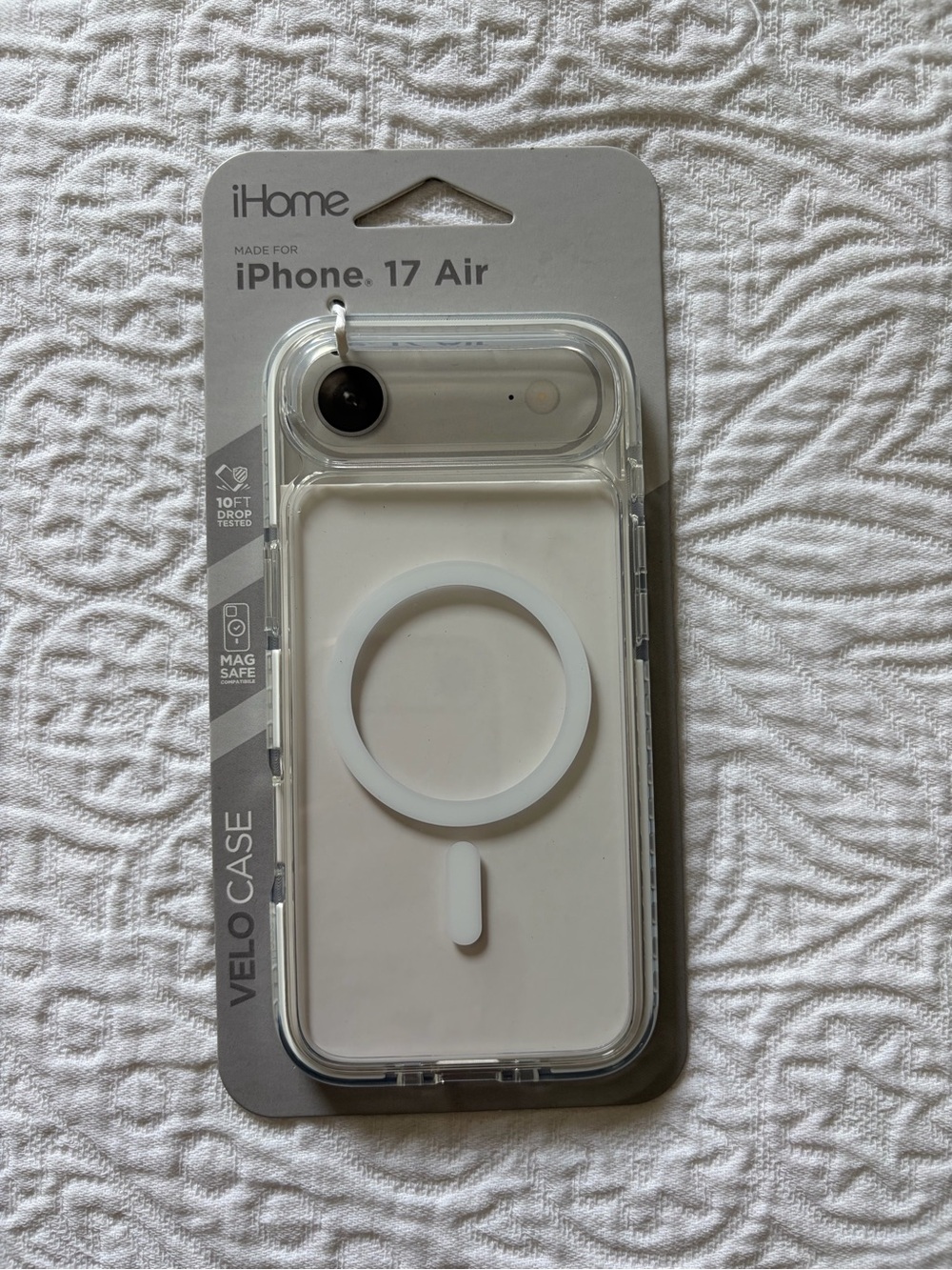 iHome Clear/White MagSafe-Compatible Velo Case for iPhone 17 Air